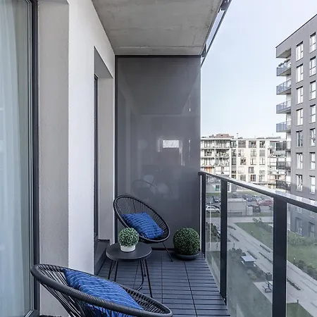 In Apartmán *